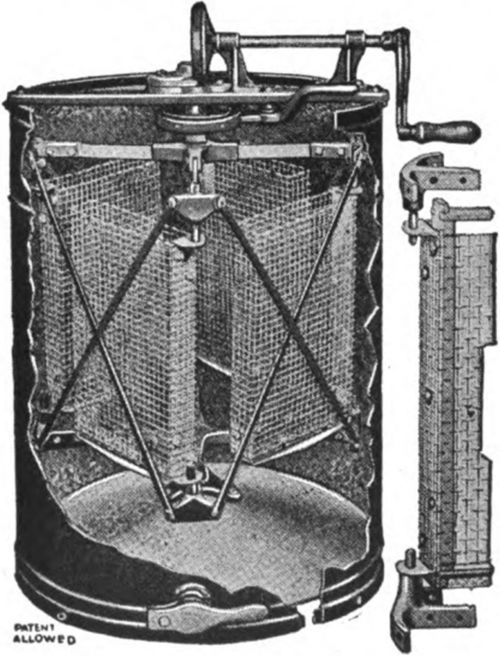Hand extractor which holds four frames.