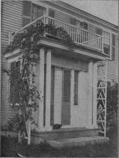 A SIMPLE COLONIAL ENTRANCE.