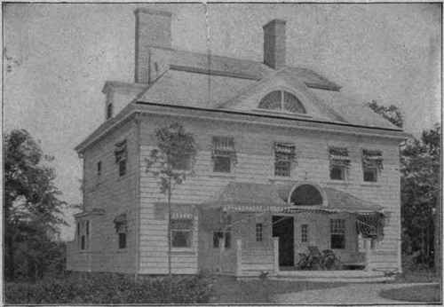 EXAMPLE OF A MODERN COLONIAL HOUSE.