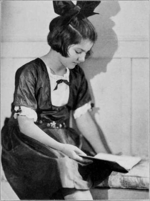 Make Your Advertising Break Into Society StudioLightMagazine1923 14