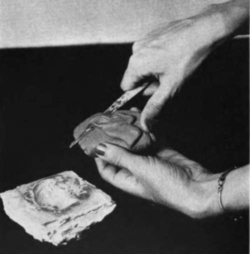 Cut the excess clay
