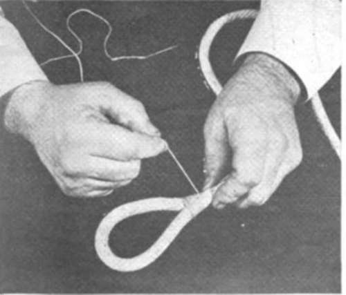 Draw a heavy waxed harness