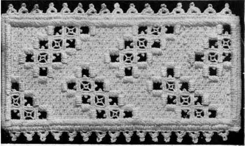 A Brussels Braid Lace Collar