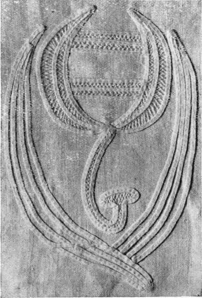 A DESIGN FOR A BAG IN WHITE BRAID WITH HERRING BONE FILLING.