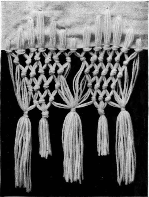 A VANDYKE FRINGE.