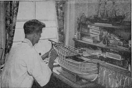 Captain McCann working on the aft deck structure. It is at this point that authorities appear to agree that other Santa Maria models are in error because they have an inclosed after castle.