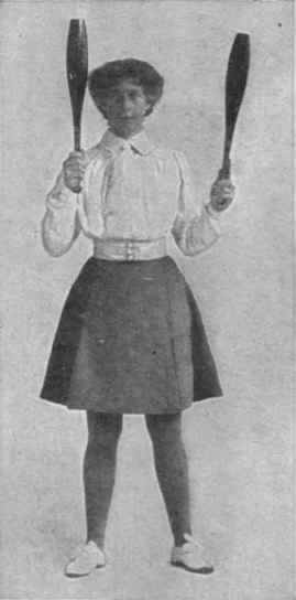 Fig. I. Carry. Right hand, correct.