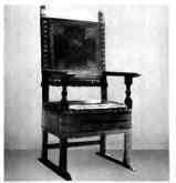 AN ITALIAN CHAIR WHOSE LINES CREATE AN OPPOSITION IN MOVEMENT