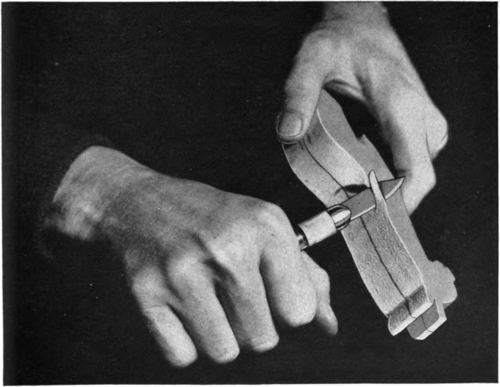 How To Cut In Whittling 4