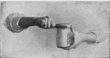 Unscrewing a tight jar top