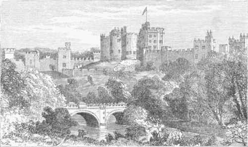 Alnwick Castlo.