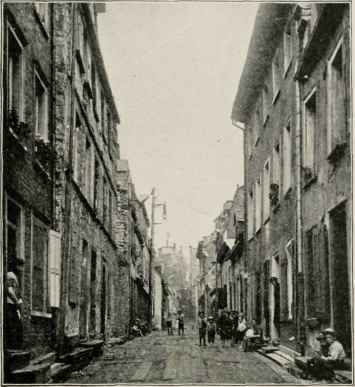 Little Champlain Street.